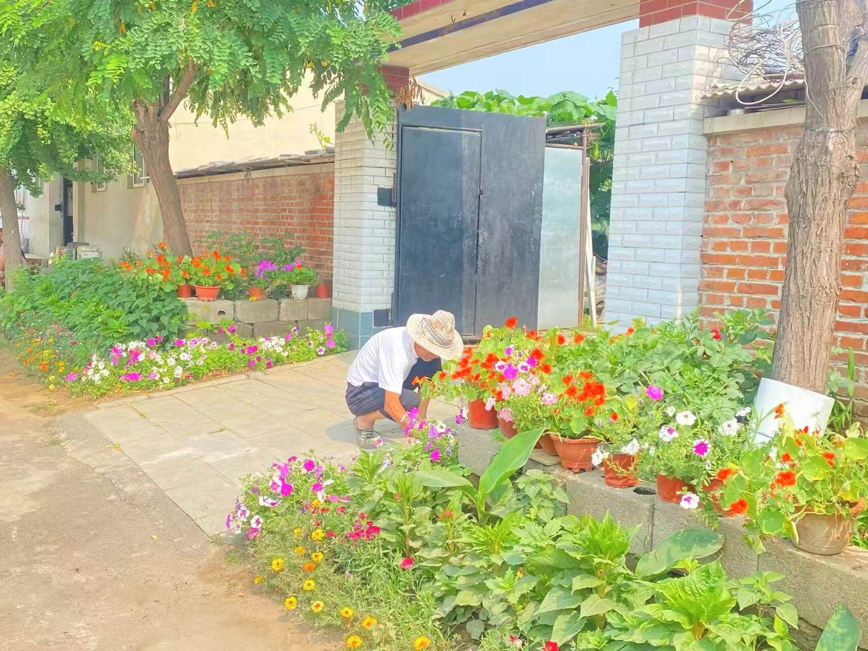 顾家房村。