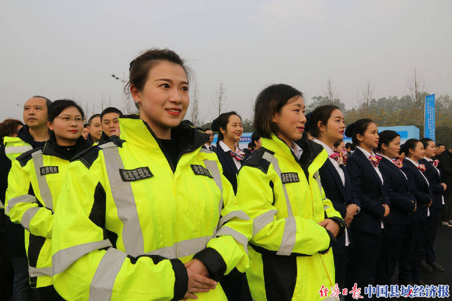 便捷高效通畅之城建设新突破:成都温江首个绕城互通永宁立交正式通车